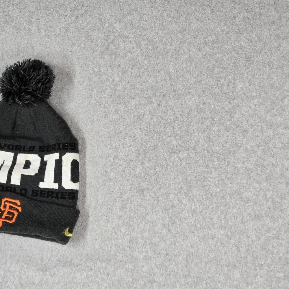 San Francisco Giants Men Beanie OS Black Nike Pom Logo 2014 READ